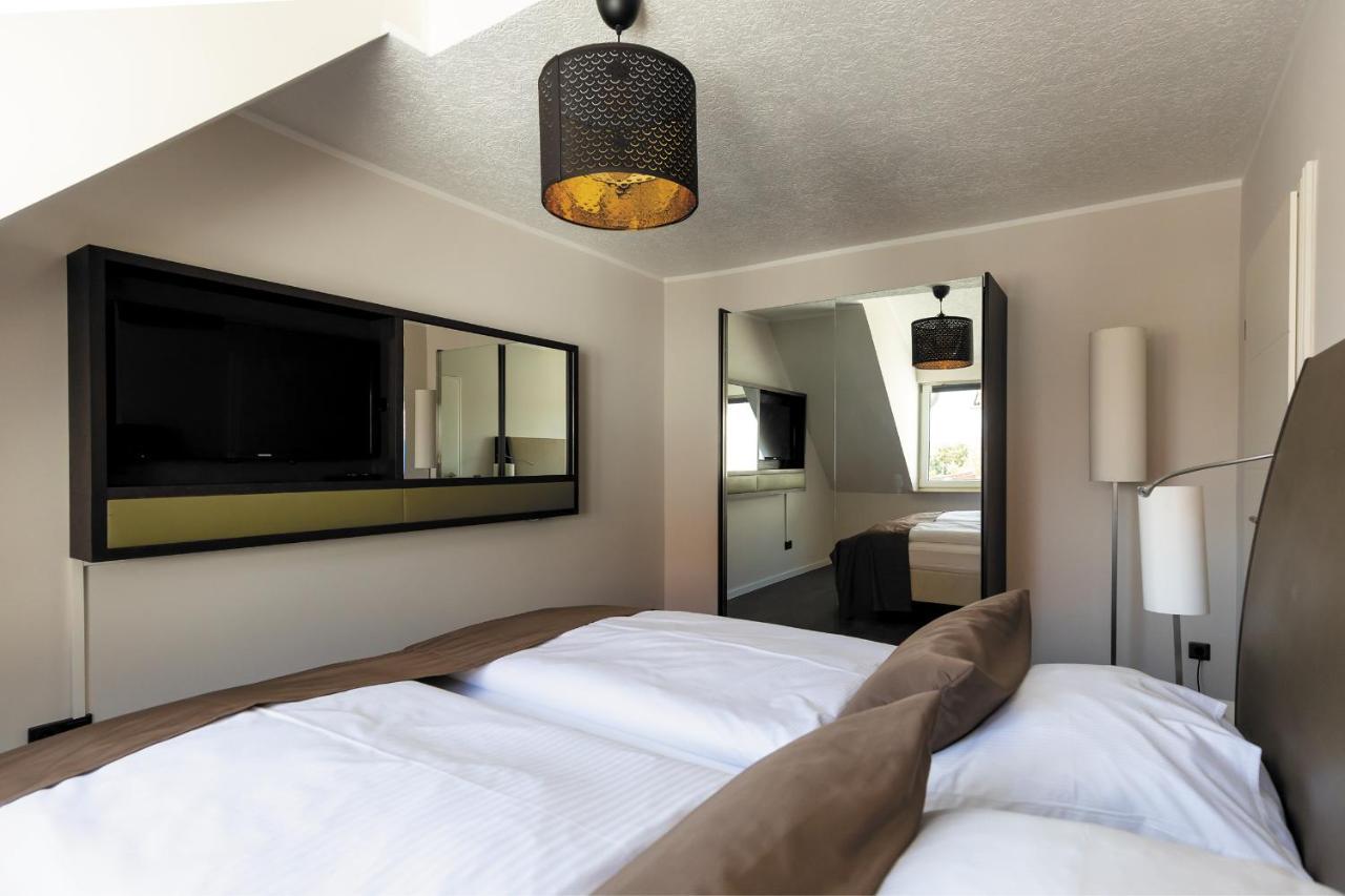Hotel Garni " Am Domplatz" 에르푸르트 외부 사진